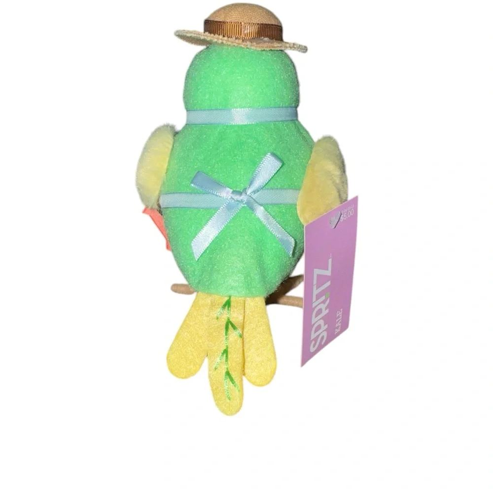 NWT TARGET BIRD FEATHERLY FRIENDS KALE SPRITZ 2023